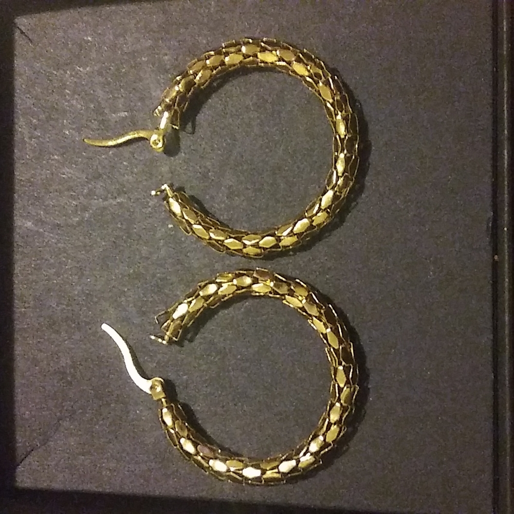 Accessories/18K GOLDHOOP EARRINGS💕💕